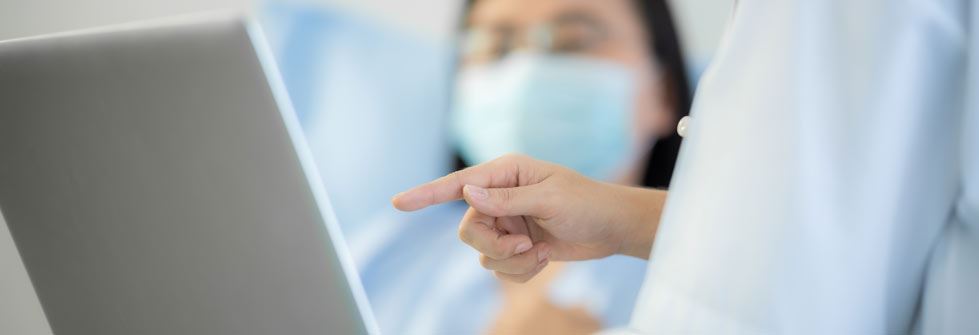 Nurse giving information about the patient's condition